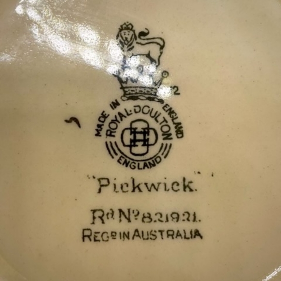 Royal Doulton Mr. Pickwick/Simon the Cellar Mug Set - Picture 6 of 7